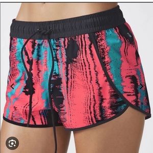 Fabletics Carrie II drawstring waist unlined athletic shorts
